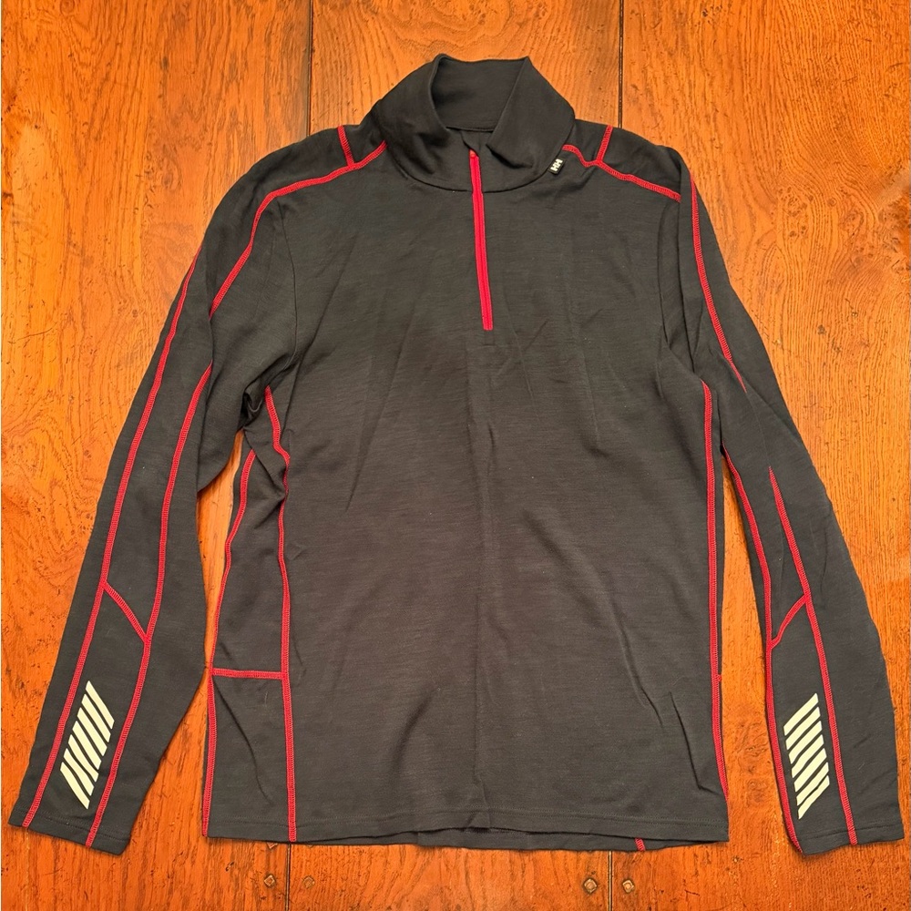 Helly Hansen LIFA merino base layer brand new - washed once never worn